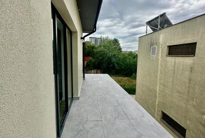 Casă cu 5 camere cu Canalizare în Mihai Bravu - 16