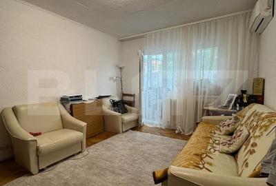 Apartament 2 camere, 52 mp, luminos, zona Liceul Economic