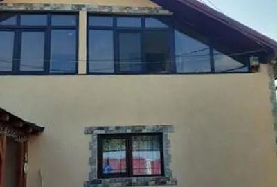 Casă în Central - 1