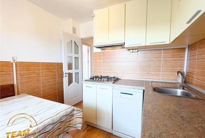Apartament cu 3 camere decomandat, mobilat în Central - 6