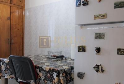 3 camere, clima, bloc anvelopat, Str. Cosminului - Girocului. - 17