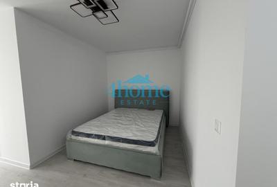 Garsonieră în Titan - 2