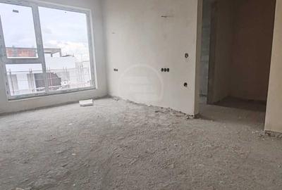 Duplex cu 4 camere cu Canalizare în Florești - 6