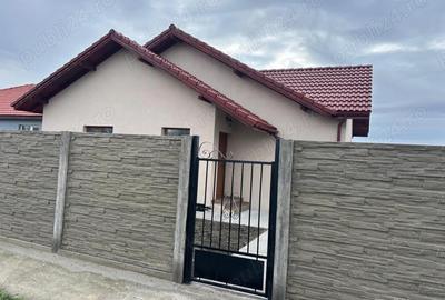 Casă cu 4 camere în Sânmihaiu German - 2