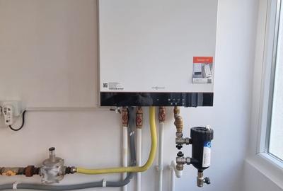 Ocazie ! Str Ionescu Gheorghe - metrou Ap Patriei -8 min - 3 camere Ocazie ! Str Ionescu Gheorghe - metrou Ap Patriei -8 min - 3 camere - 13