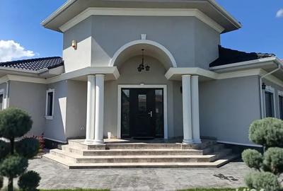 Casă în Săcălaz - 2