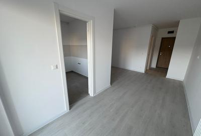 Garsoniera 40 mp. - Loc De Parcare Subteran - Hils Republica - Metrou - 4