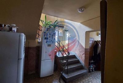 Casa cu 5 camere, Central-Sf. Apostoli- Imparatul Traian- Tudor Vladimirescu - 3