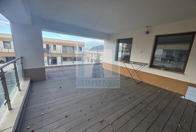 Apartament cu 3 camere decomandat, mobilat în Poiana Brașov - 11