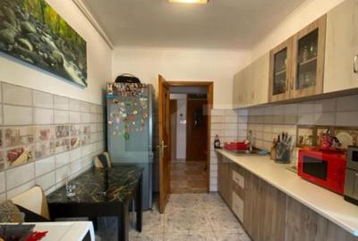 Apartament cu 3 camere, decomandat in Codlea - 12