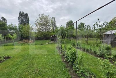 Casa de vanzare, 6 camere, 340 mp, cu 22 arii de teren, zona - 1