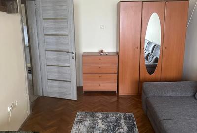 Apartament cu 2 camere decomandat în Olimpia-Stadion - 2