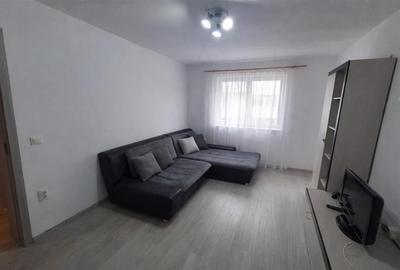 Apartament cu 2 camere decomandat, mobilat în Aeroport