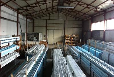 Spațiu comercial, de 450 mp, în Șerbănești