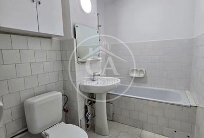 Apartament cu 4 camere decomandat în Decebal - 11