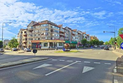 Apartament cu 3 camere decomandat în Lenin Sud - 1