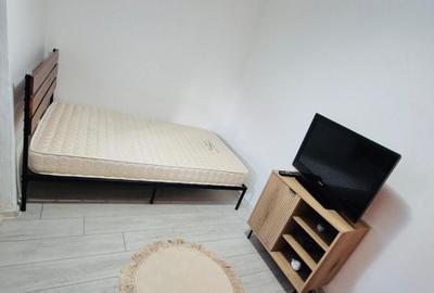 Inchiriez casa la curte - 7