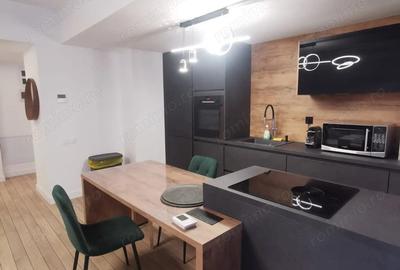 Apartament cu 3 camere decomandat în Panduri - 14