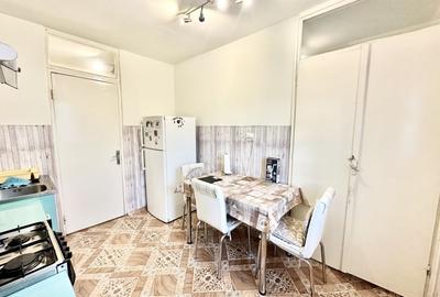 Apartament cu 3 camere semidecomandat, mobilat în Girocului - 9