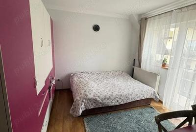 Apartament cu 4 camere decomandat în Central - 2