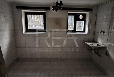 Casa cu 9 camere, Parcul Carol Casa cu 9 camere, Parcul Carol - 13