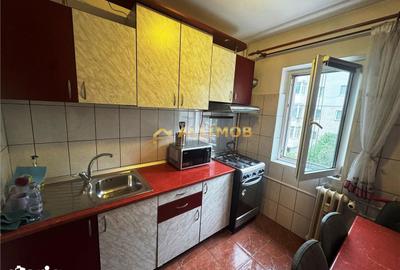 Apartament cu 2 camere decomandat în Republicii - 2