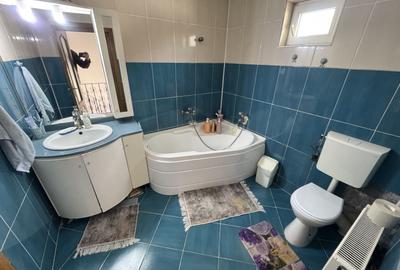 Casă individuală cu 4 camere cu Canalizare în Sud - 9