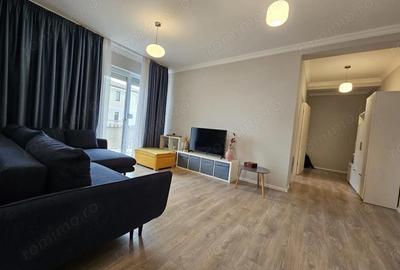 Apartament cu 3 camere semidecomandat în Girocului - 3