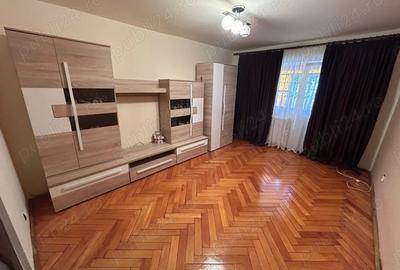Apartament 3 camere, decomandat - zona Cetate - 7