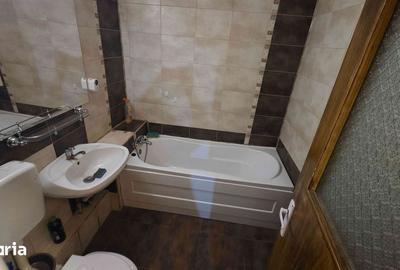 Apartament cu 3 camere decomandat în Rogerius - 7