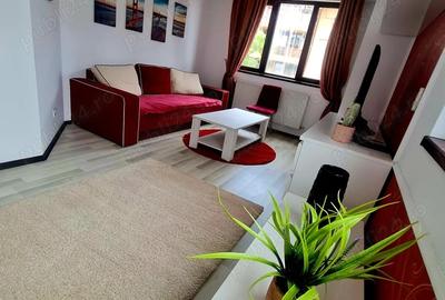 Apartament cu 3 camere semidecomandat în Barbu Văcărescu