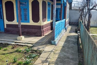 Casă cu 3 camere în Tufești - 2