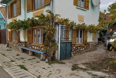 Casă cu 4 camere în Păuca - 6