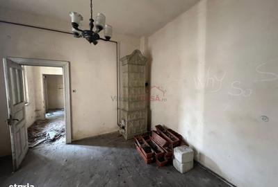 Casă cu 5 camere cu Canalizare în Central - 5