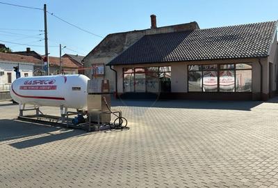 De inchiriat spatiu comercial  + posibilitate preluare statie GAZ - 3