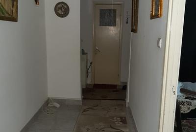 Pitesti, strada Fagaras nr. 7 - 3