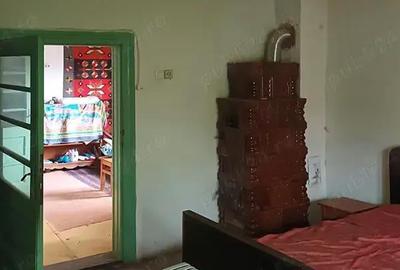 Casă cu 2 camere cu Teren 2200 Mp în Vadu Crișului - 5