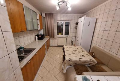 Apartament cu 3 camere în Șagului