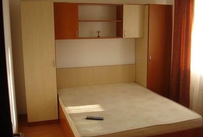 APARTAMENT 3 CAMERE NAVODARI - 4