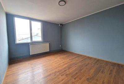 Proprietate Premium cu Hala si Cladire P+1E | 2 Fronturi Stradale - 4