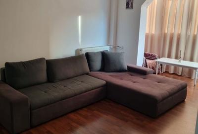 Apartament cu 3 camere decomandat în Rahova - 2