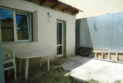 Rahova- antiaeriana omv petrom - casa 85 mp cu teren 190 ml cu 10 ml - 1