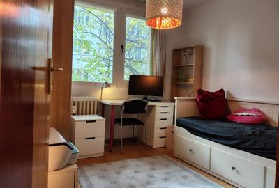 De inchiriat apartament 3 camere 8 minute de metrou 1 Decembrie - 4