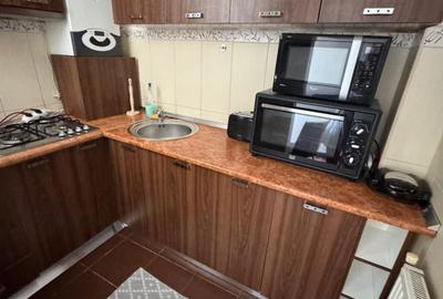 Garsonieră decomandată în Central - 8