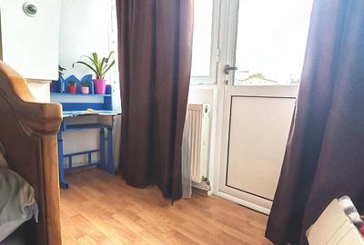 Apartament cu 3 camere decomandat în Găvana - 1