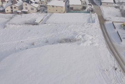 Teren de 2500 mp, în Central - 3