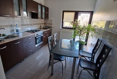 Casă cu Teren 664 Mp în 1 Mai - 2