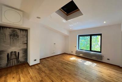 Casă individuală cu 4 camere cu Canalizare în Central - 11