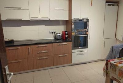 Casă cu 4 camere cu Teren 900 Mp în Nufărul - 4