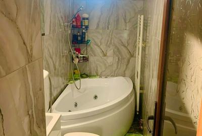 Apartament cu 3 camere decomandat în Petros - 7